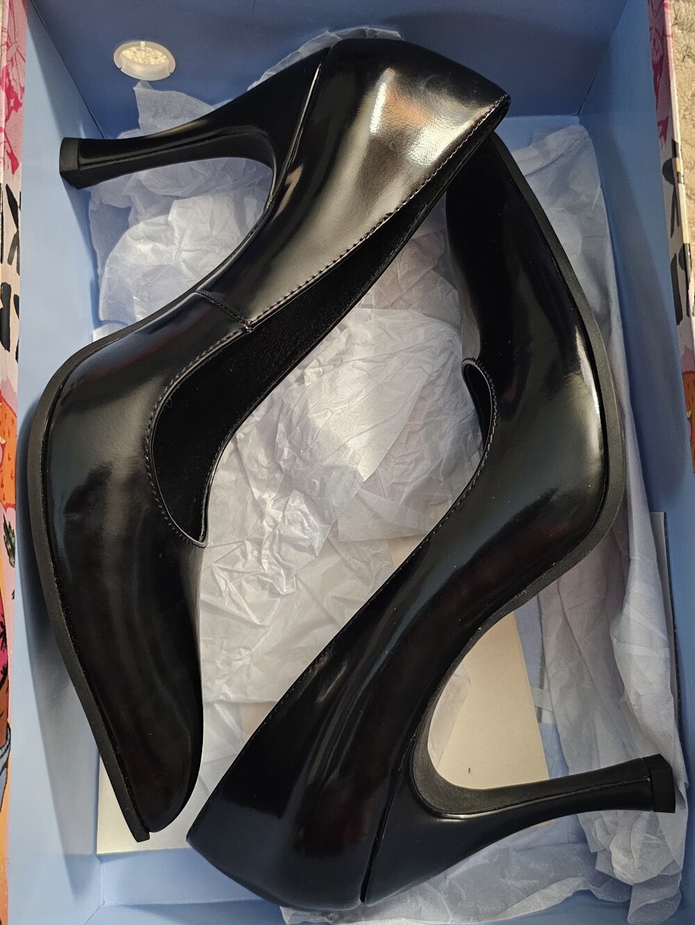 Jeffrey Campbell Size 8 Classic Black Patent Heels